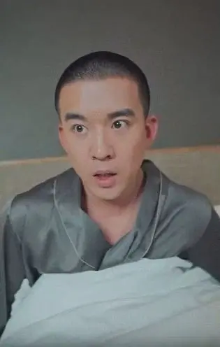 《重生之财阀再世》：渣男逆袭？这部爽剧告诉你什么叫金手指大开，全程高能！